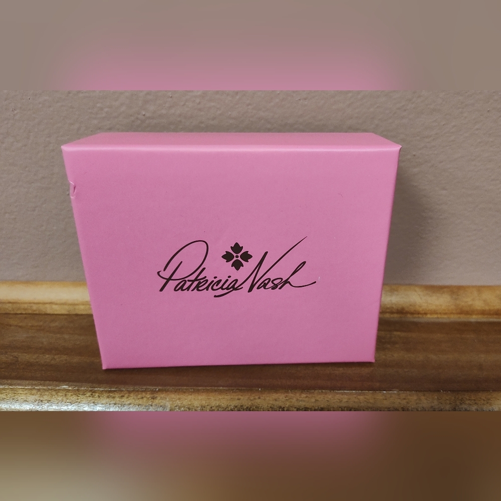 NWT! Patricia Nash Leather Borse Framed Kiss Lock Coin Purse - First Bloom Print - Picture 3 of 3